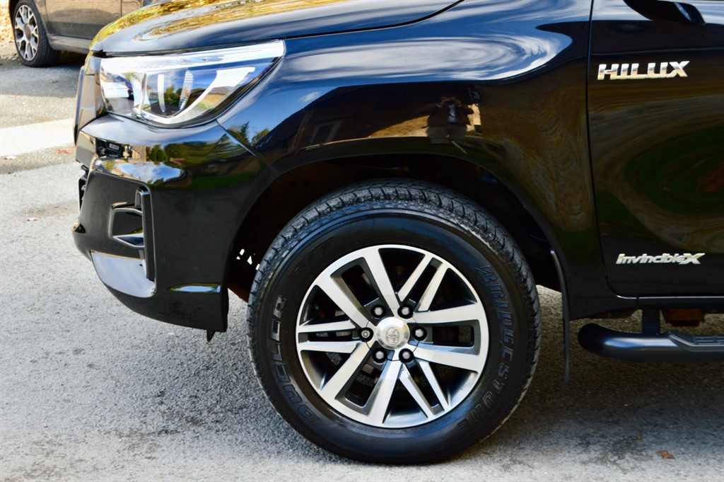 Used Toyota Hilux 2020 for sale - 76390312: Photo 28