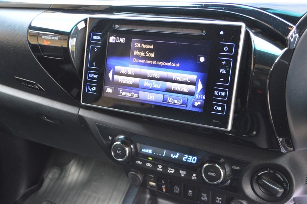 Used Toyota Hilux 2020 for sale - 76390312: Photo 34