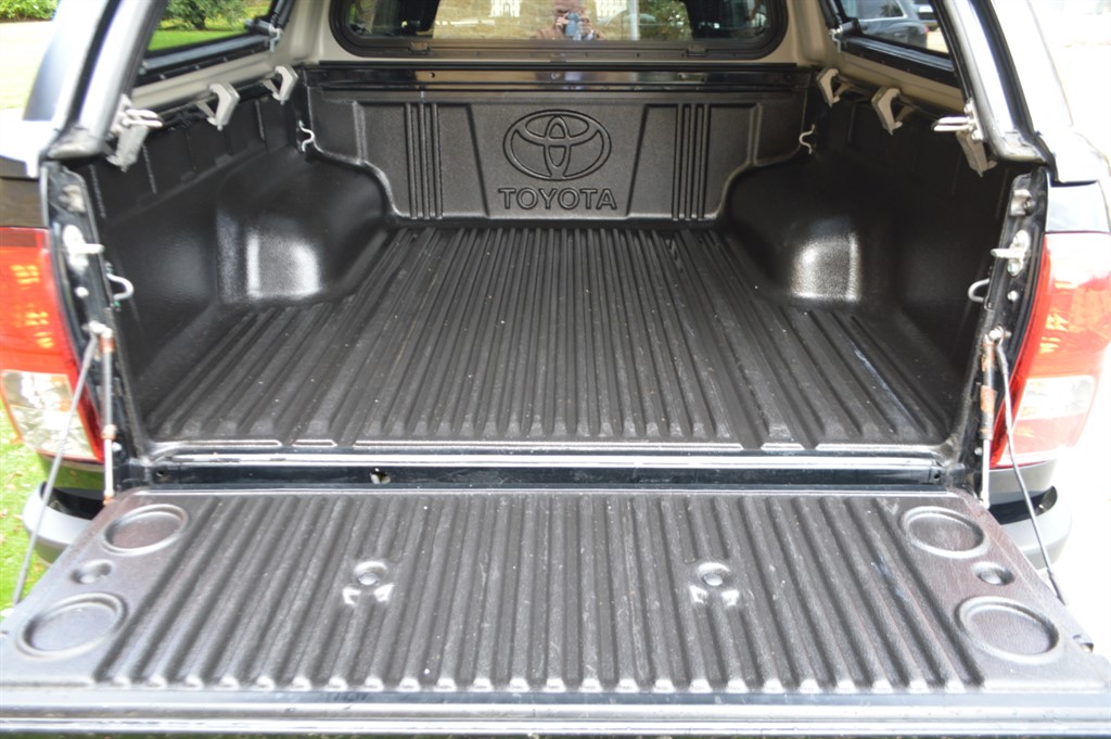 Used Toyota Hilux 2020 for sale - 76390312: Photo 38