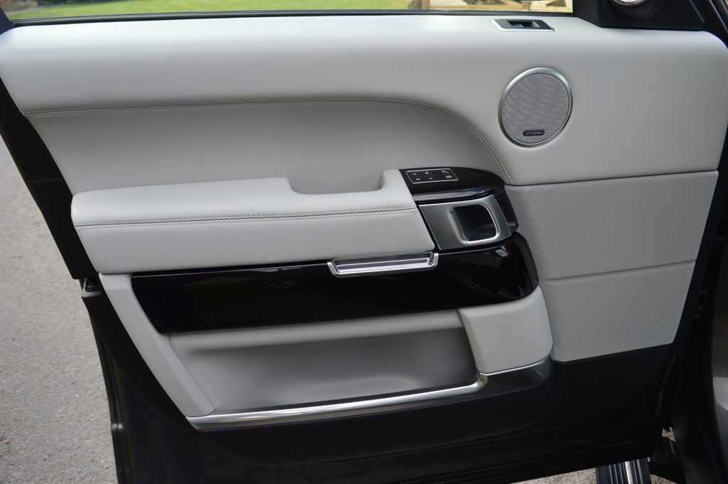 Used Land Rover Range Rover 2017 for sale - 78074698: Photo 13