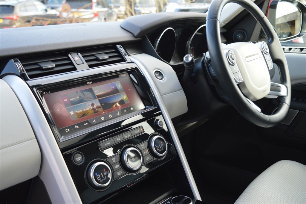 Used Land Rover Discovery 2017 for sale - 77841876: Photo 14