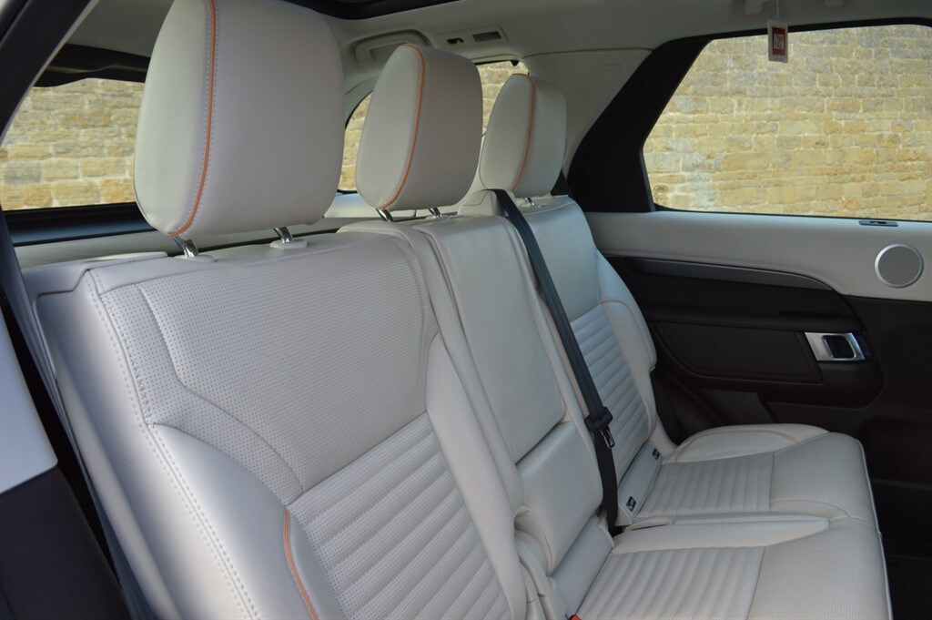 Used Land Rover Discovery 2017 for sale - 77841876: Photo 25