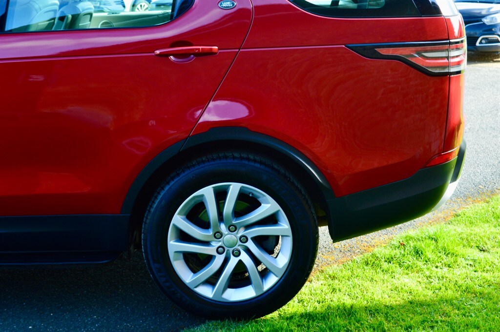 Used Land Rover Discovery 2017 for sale - 77841876: Photo 44