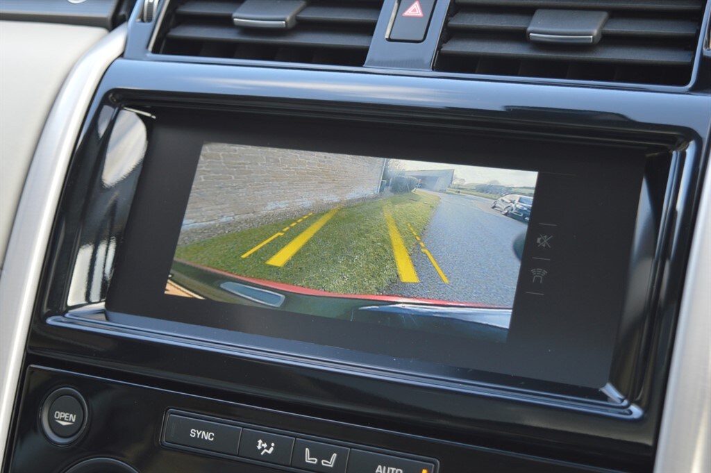 Used Land Rover Discovery 2017 for sale - 77841876: Photo 49