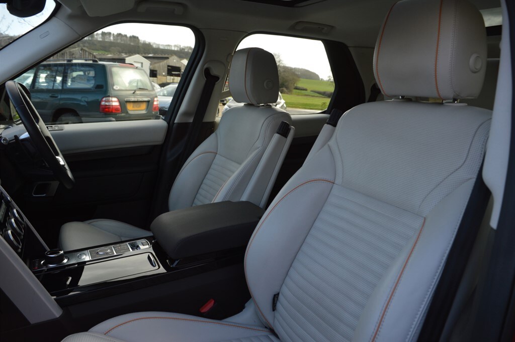 Used Land Rover Discovery 2017 for sale - 77841876: Photo 54