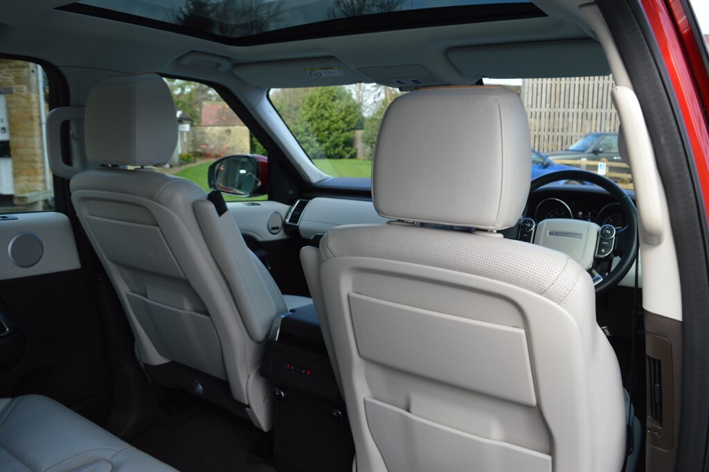 Used Land Rover Discovery 2017 for sale - 77841876: Photo 66