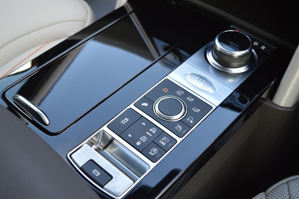 Used Land Rover Discovery 2017 for sale - 77841876: Photo 69