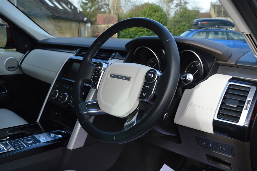 Used Land Rover Discovery 2017 for sale - 77841876: Photo 70