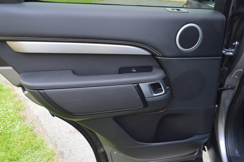 Used Land Rover Discovery 2021 for sale - 75984956: Photo 31