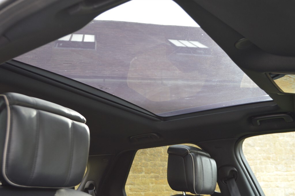 Used Land Rover Discovery 2021 for sale - 75984956: Photo 50