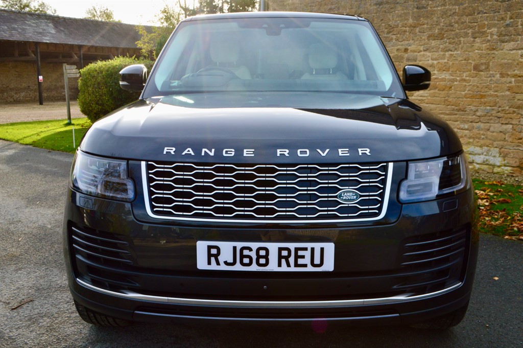 Used Land Rover Range Rover 2019 for sale - 76466641: Photo 2