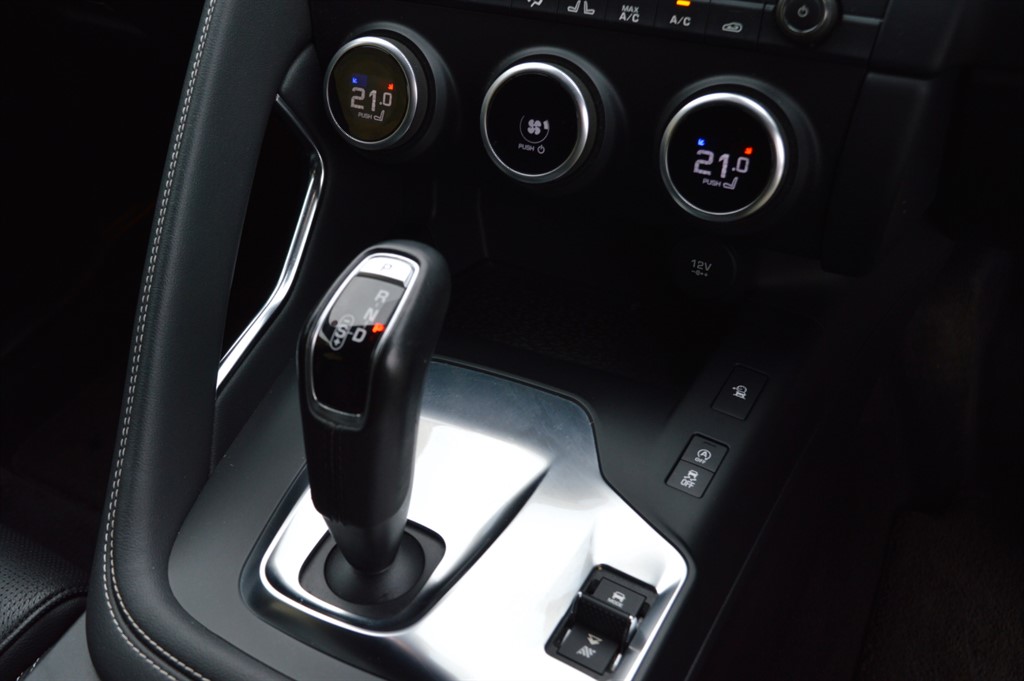 Used Jaguar E-Pace 2018 for sale - 77079316: Photo 18