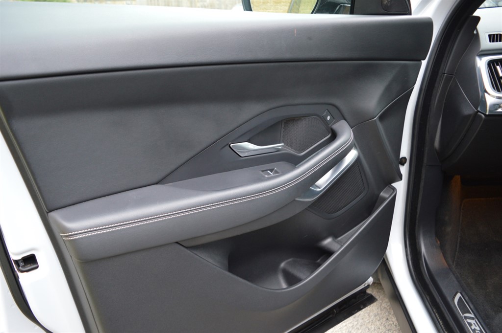 Used Jaguar E-Pace 2018 for sale - 77079316: Photo 28