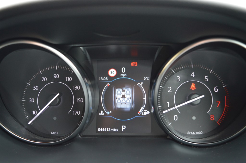 Used Jaguar E-Pace 2018 for sale - 77079316: Photo 40