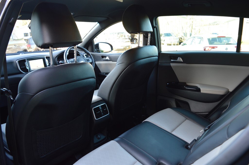 Used Kia Sportage 2017 for sale - 77934773: Photo 28