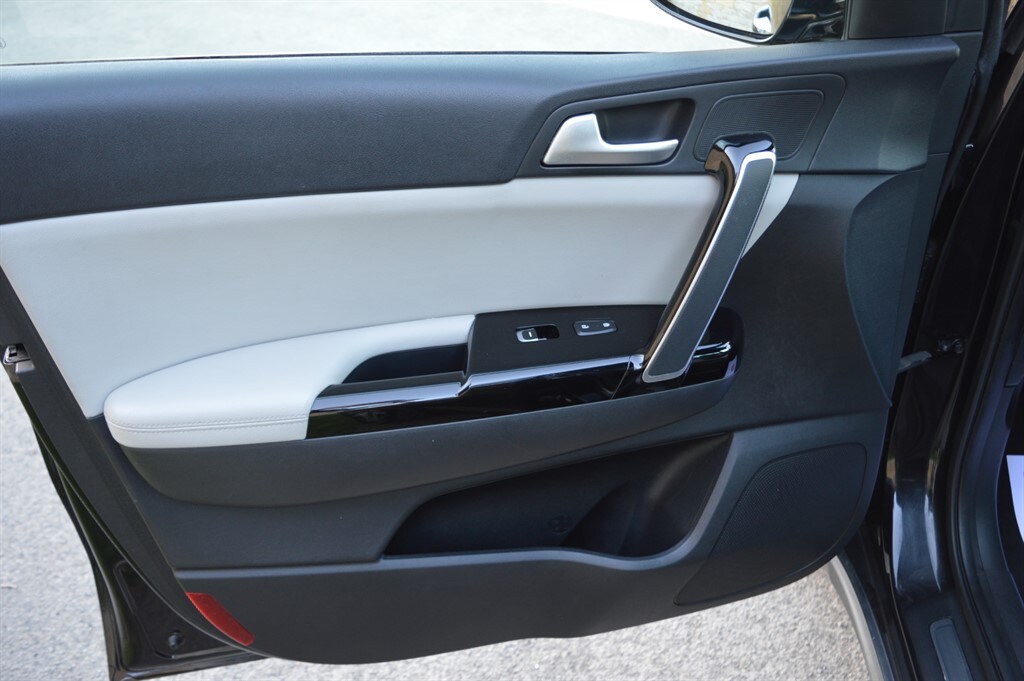 Used Kia Sportage 2017 for sale - 77934773: Photo 35