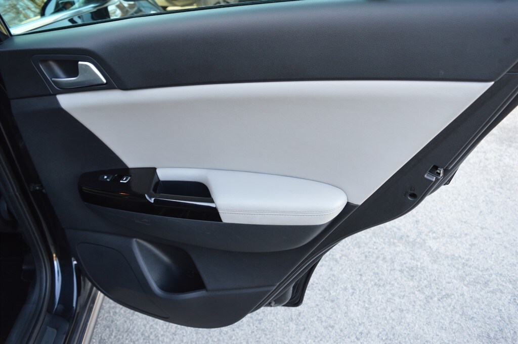 Used Kia Sportage 2017 for sale - 77934773: Photo 37