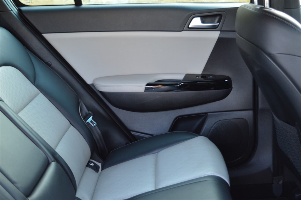 Used Kia Sportage 2017 for sale - 77934773: Photo 60