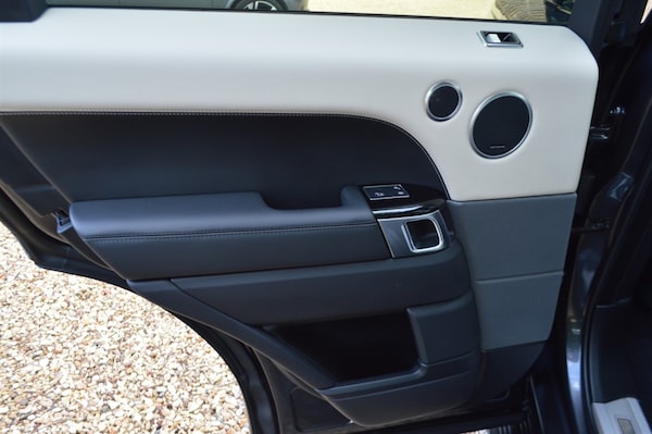 Used Land Rover Range Rover Sport 2018 for sale - 75572327: Photo 35