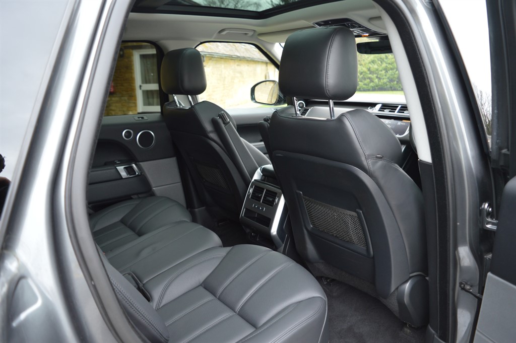 Used Land Rover Range Rover Sport 2017 for sale - 77934830: Photo 31