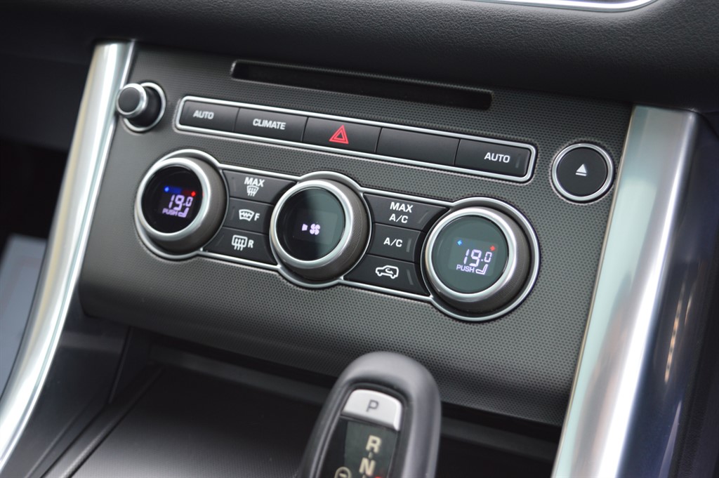 Used Land Rover Range Rover Sport 2017 for sale - 77934830: Photo 34