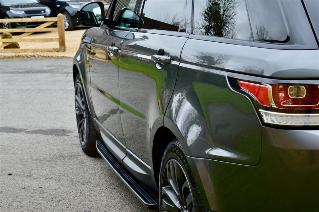 Used Land Rover Range Rover Sport 2017 for sale - 77934830: Photo 70