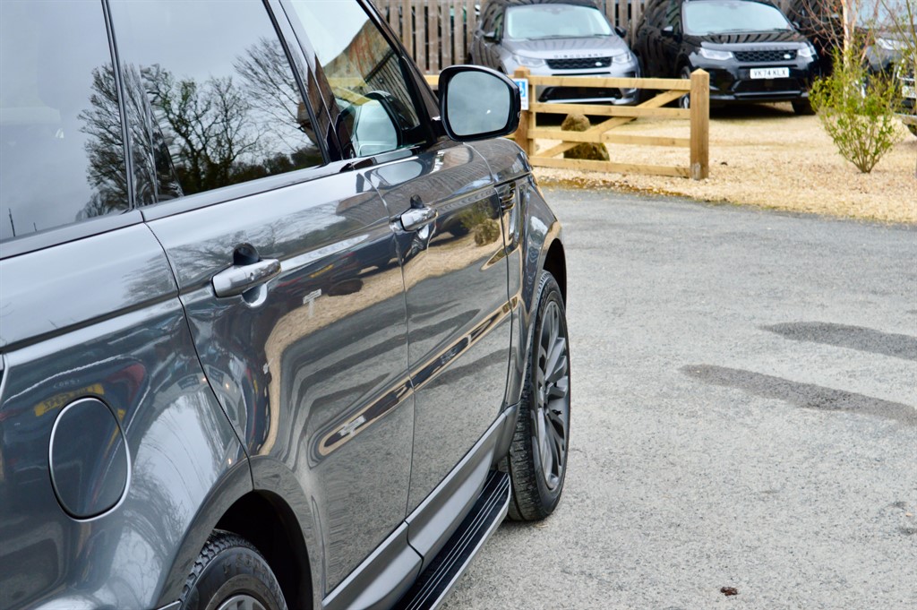 Used Land Rover Range Rover Sport 2017 for sale - 77934830: Photo 71