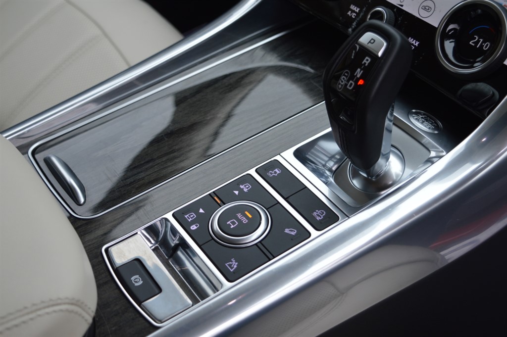 Used Land Rover Range Rover Sport 2018 for sale - 77641055: Photo 11