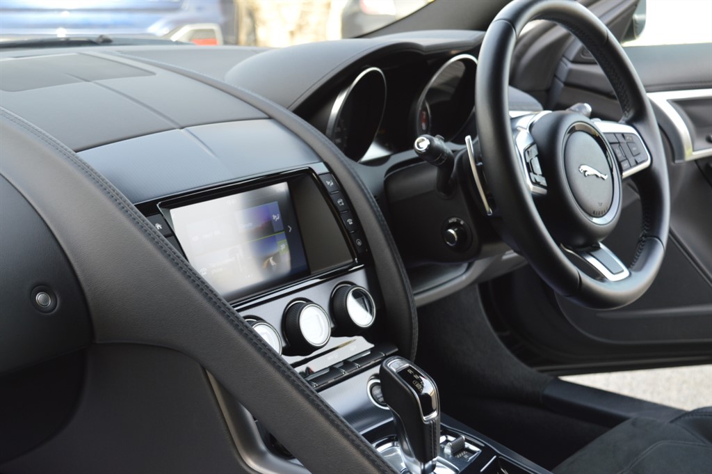 Used Jaguar F-Type 2017 for sale - 77771525: Photo 16