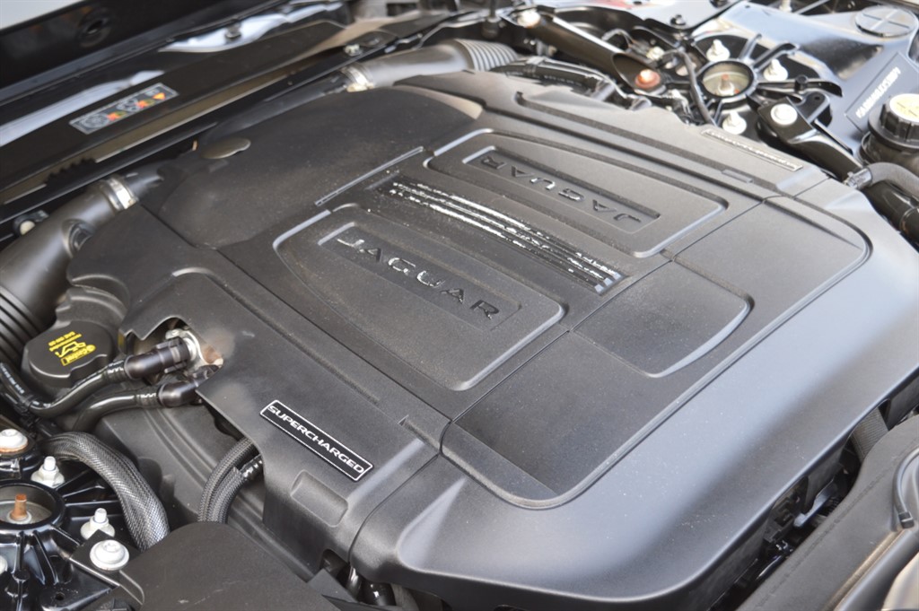 Used Jaguar F-Type 2017 for sale - 77771525: Photo 26