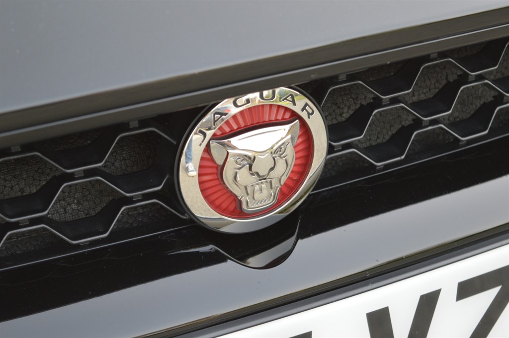 Used Jaguar F-Type 2017 for sale - 77771525: Photo 43