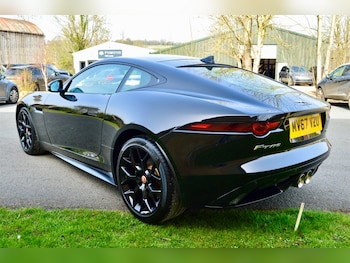 Used Jaguar F-Type 2017 for sale - 77771525: Photo
