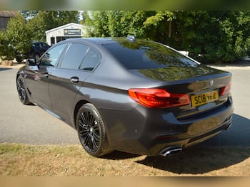 Used BMW 5 Series 2018 for sale - 79652832: Photo