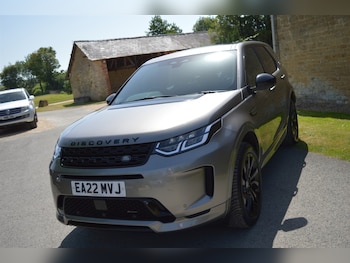Used Land Rover Discovery Sport 2022 for sale - 79014410: Photo