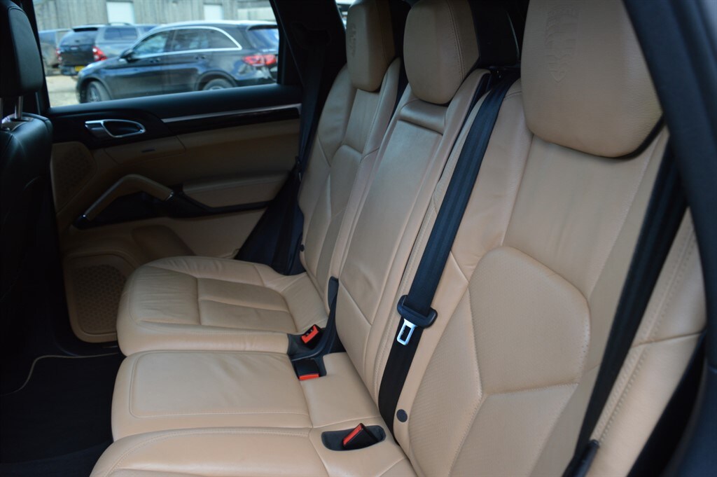 Used Porsche Cayenne 2014 for sale - 77492927: Photo 21