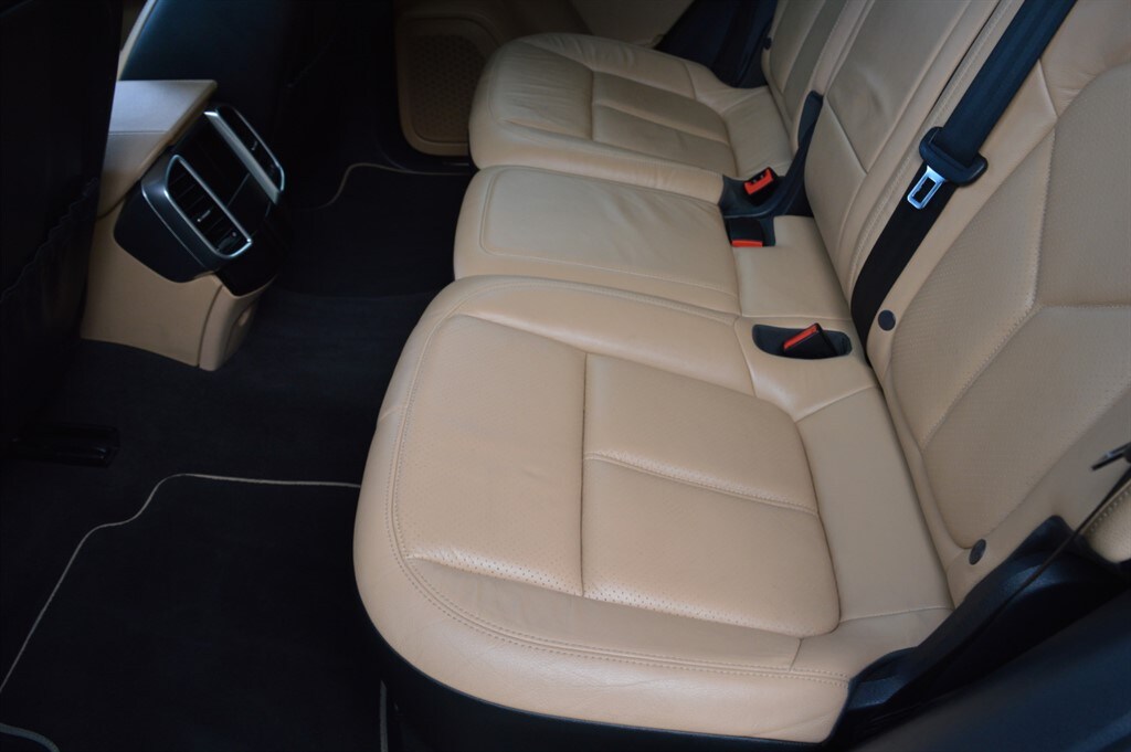 Used Porsche Cayenne 2014 for sale - 77492927: Photo 22