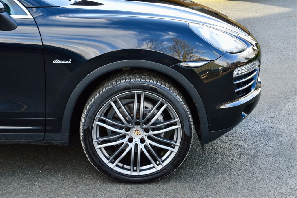 Used Porsche Cayenne 2014 for sale - 77492927: Photo 34