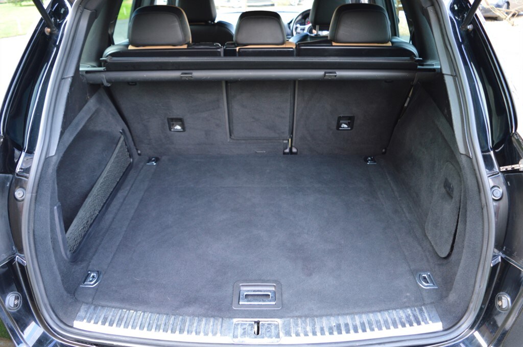 Used Porsche Cayenne 2014 for sale - 77492927: Photo 38