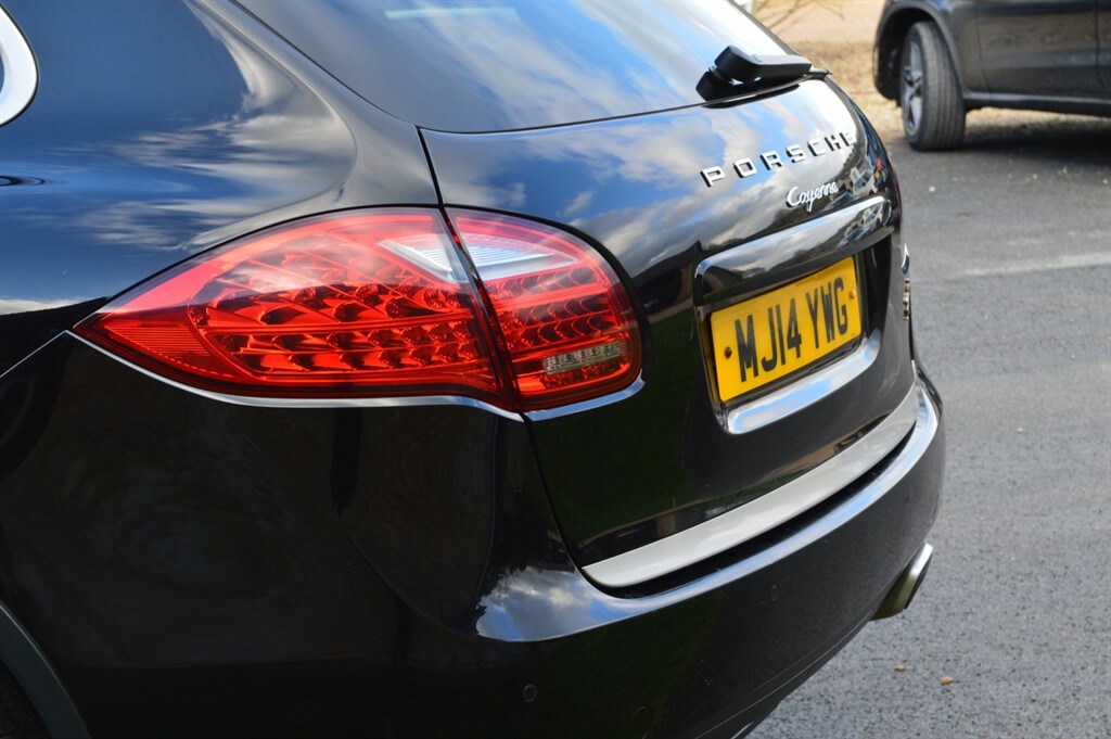 Used Porsche Cayenne 2014 for sale - 77492927: Photo 43