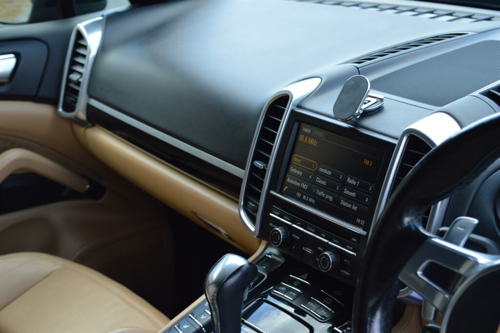 Used Porsche Cayenne 2014 for sale - 77492927: Photo 47