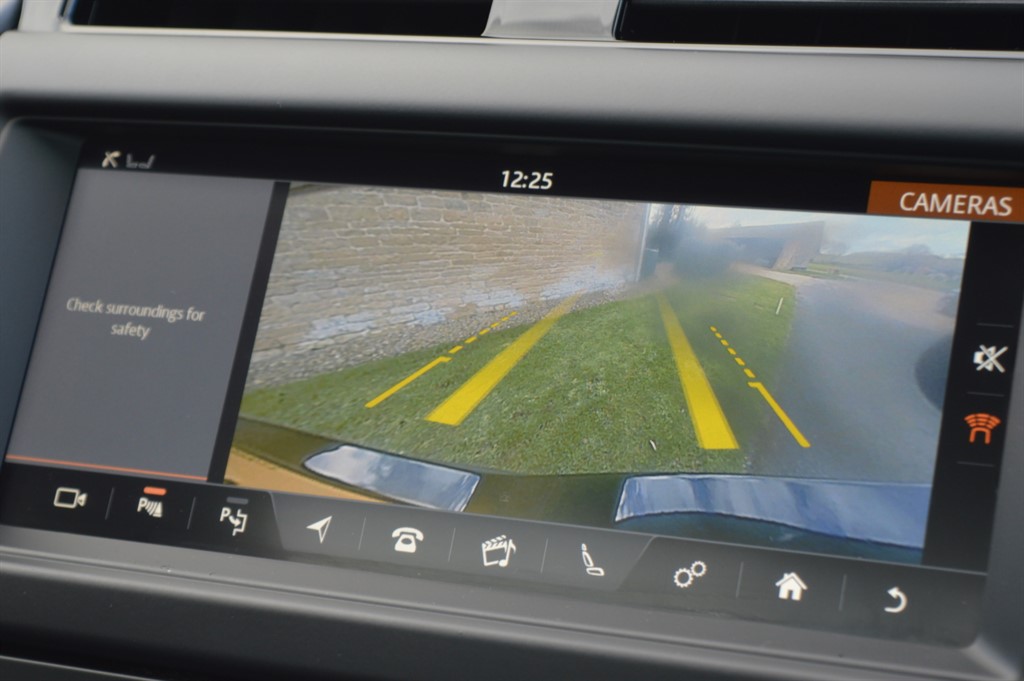 Used Land Rover Discovery 2019 for sale - 77261959: Photo 43