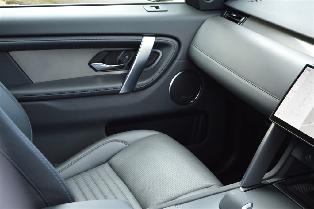 Used Land Rover Discovery Sport 2024 for sale - 75984971: Photo 34