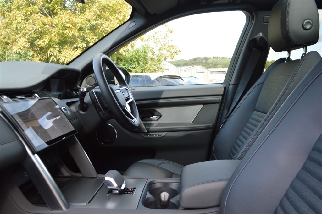 Used Land Rover Discovery Sport 2024 for sale - 75984971: Photo 53