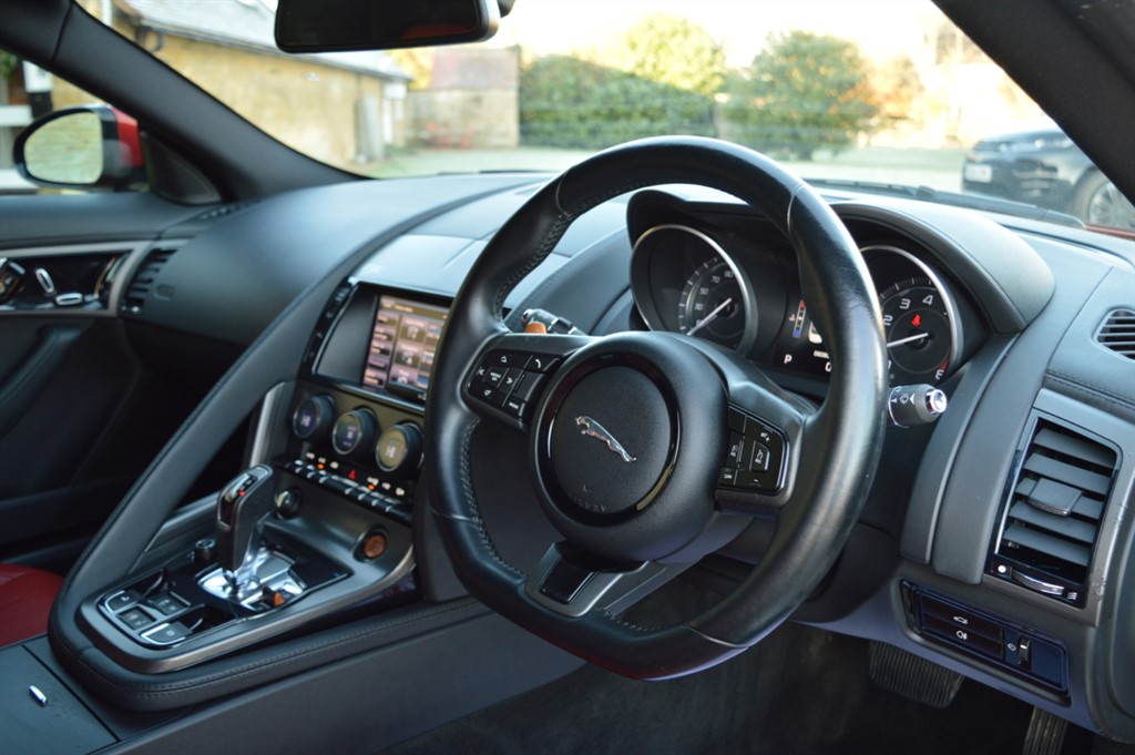 Used Jaguar F-Type 2014 for sale - 76722470: Photo 21