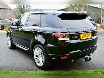 Used Land Rover Range Rover Sport 2016 for sale - 77367348: Photo
