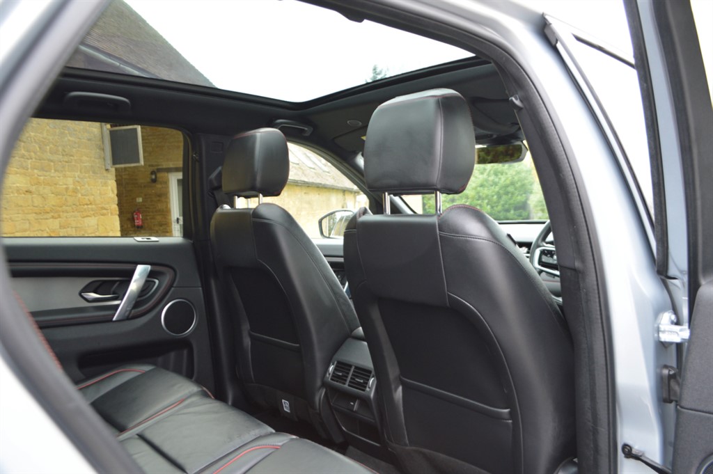 Used Land Rover Discovery Sport 2021 for sale - 76580359: Photo 30