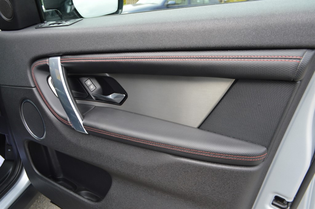 Used Land Rover Discovery Sport 2021 for sale - 76580359: Photo 37