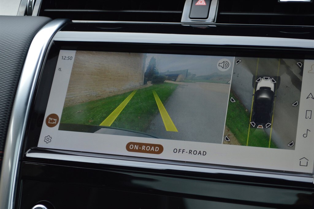 Used Land Rover Discovery Sport 2021 for sale - 76580359: Photo 42