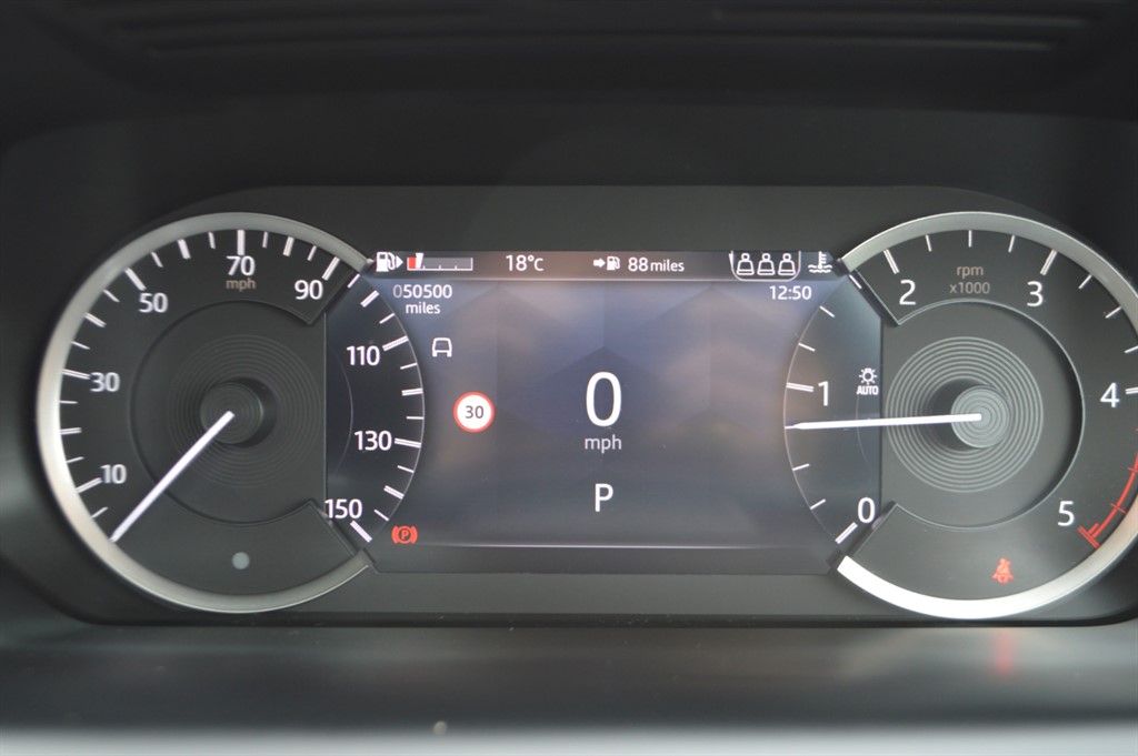 Used Land Rover Discovery Sport 2021 for sale - 76580359: Photo 44