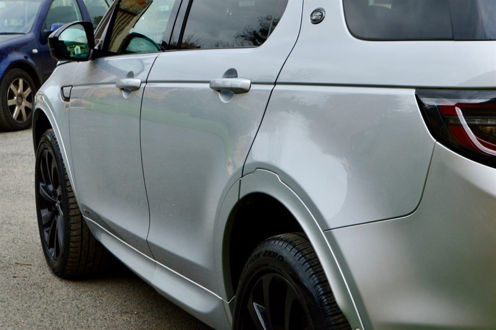 Used Land Rover Discovery Sport 2021 for sale - 76580359: Photo 8